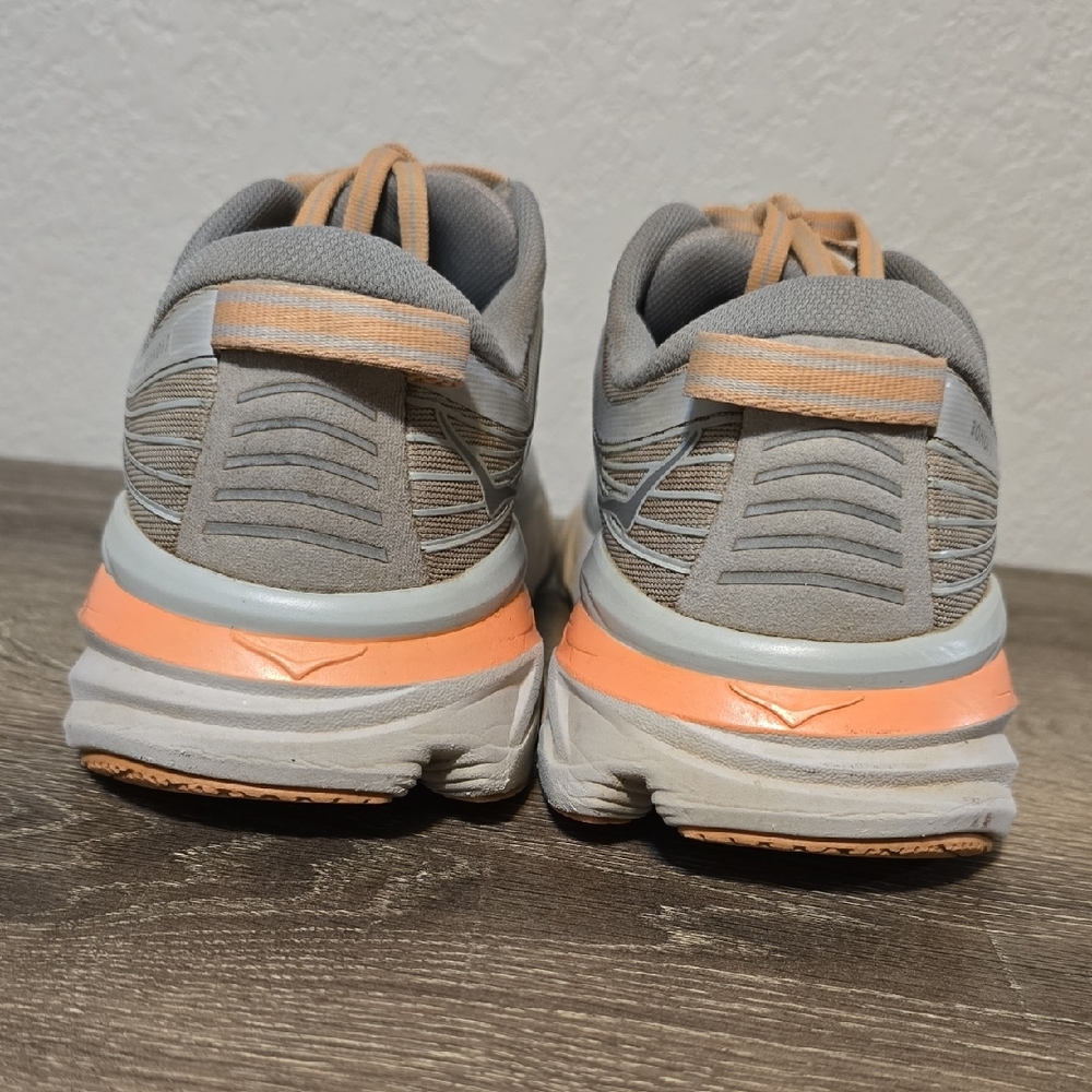 Women's Hoka One One Bondi 7 Athletic Shoes - Picture 6 of 9